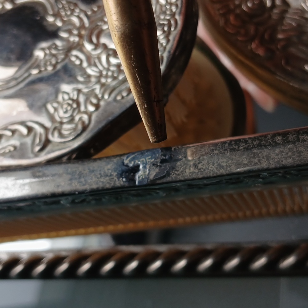 Vintage Ladies grooming Mirror, Brush and Comb. - Picture 11 of 11